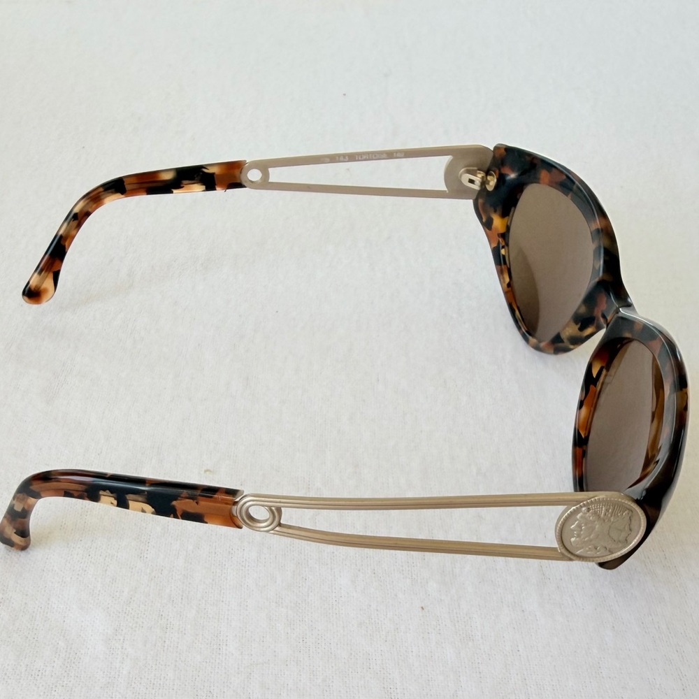 Vintage FENDI FS 143 Tortoise Shell Oval Sunglasses - Made in Italy - Picture 2 of 10